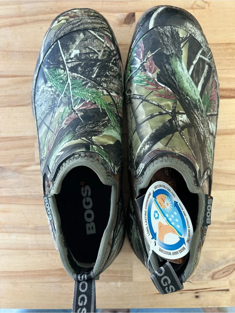 Bogs Men's Slip-On Camo Work/Hunting Boots - Green/Brown